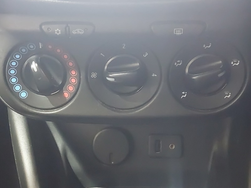 Used Vauxhall Corsa 2015 for sale - 76602643: Photo 15