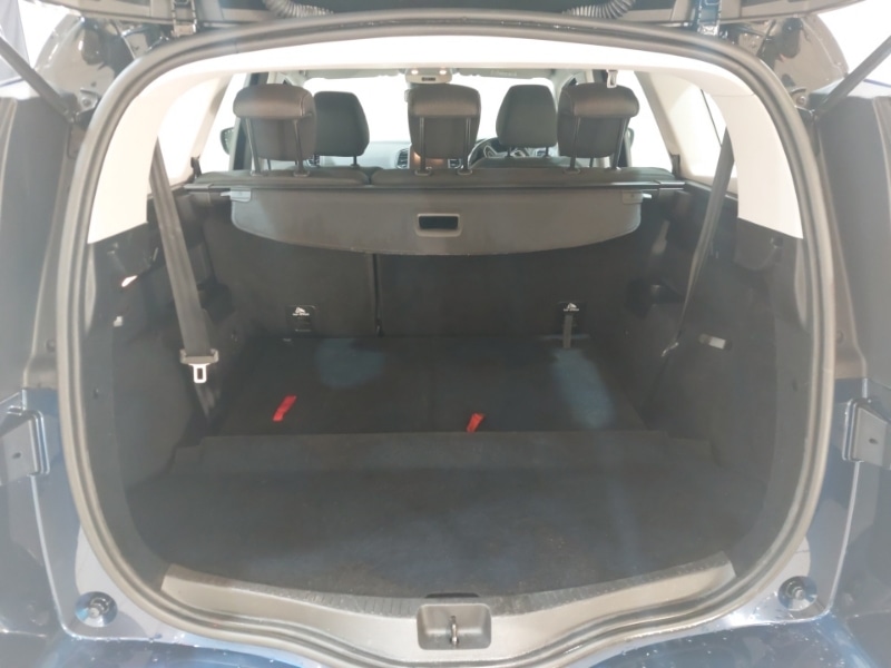 Used Renault Grand Scenic 2019 for sale - 76800055: Photo 8