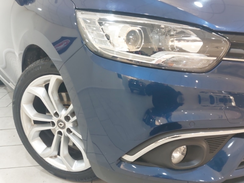 Used Renault Grand Scenic 2019 for sale - 76800055: Photo 9