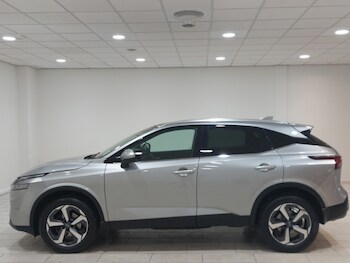 Used Nissan Qashqai 2023 for sale - 77907599: Photo
