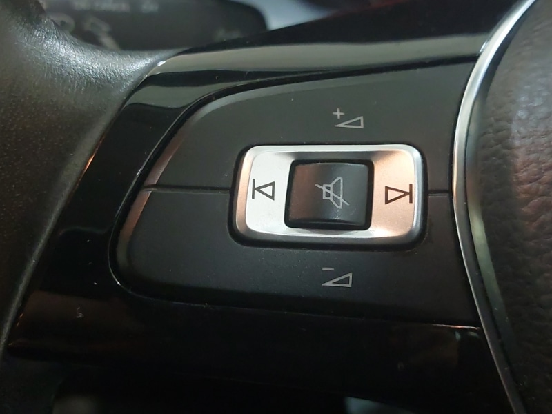 Used Volkswagen Polo 2018 for sale - 76478808: Photo 15