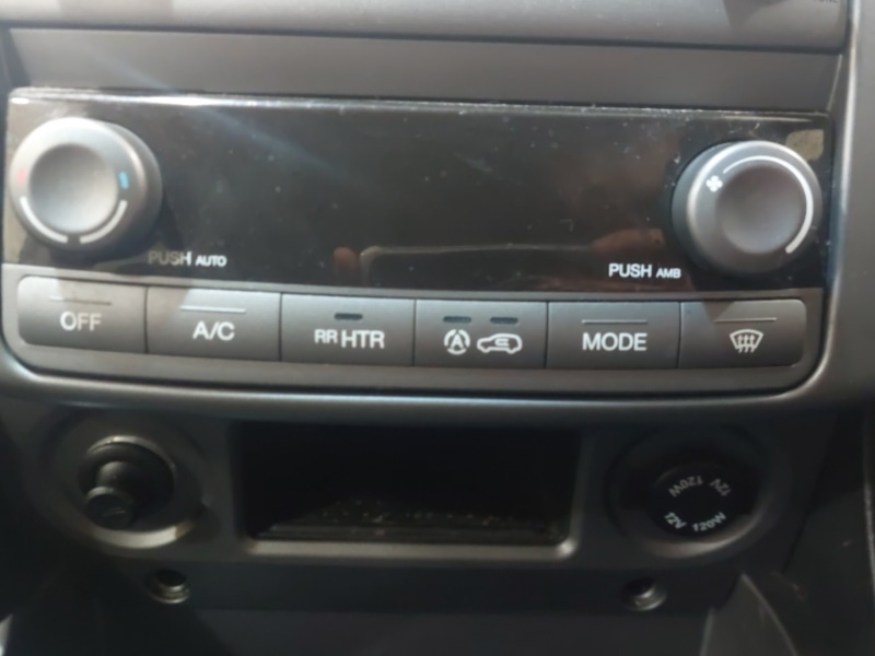 Used Ssangyong Turismo 2018 for sale - 77933256: Photo 13