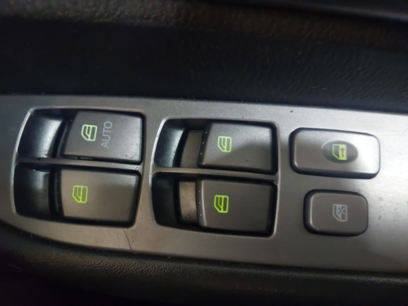 Used Ssangyong Turismo 2018 for sale - 77933256: Photo 18