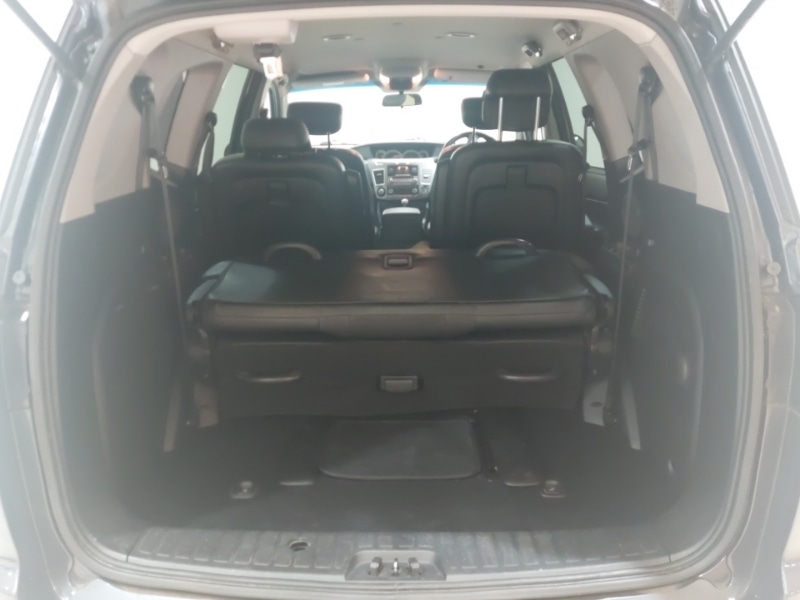 Used Ssangyong Turismo 2018 for sale - 77933256: Photo 8