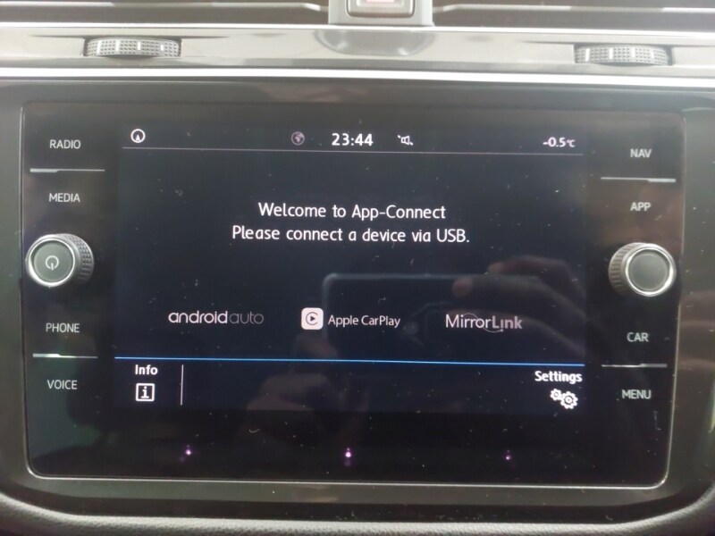 Used Volkswagen Tiguan 2018 for sale - 77197457: Photo 14