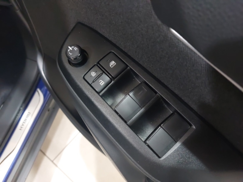 Used Toyota Yaris Cross 2023 for sale - 76331550: Photo 12