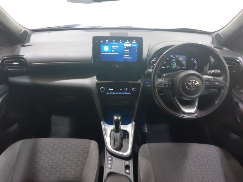 Used Toyota Yaris Cross 2023 for sale - 76331550: Photo 2