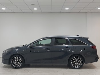 Used Kia Ceed 2024 for sale - 78861088: Photo