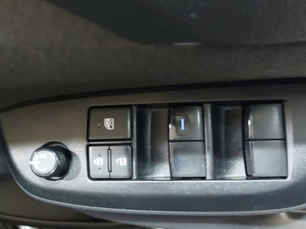Used Toyota Yaris Cross 2022 for sale - 76268967: Photo 19