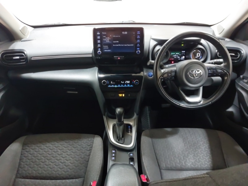 Used Toyota Yaris Cross 2022 for sale - 76757481: Photo 2