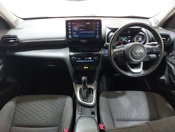 Used Toyota Yaris Cross 2022 for sale - 76757481: Photo