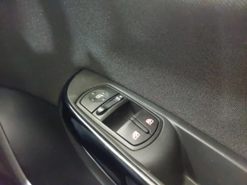 Used Vauxhall Corsa 2018 for sale - 77424379: Photo 16