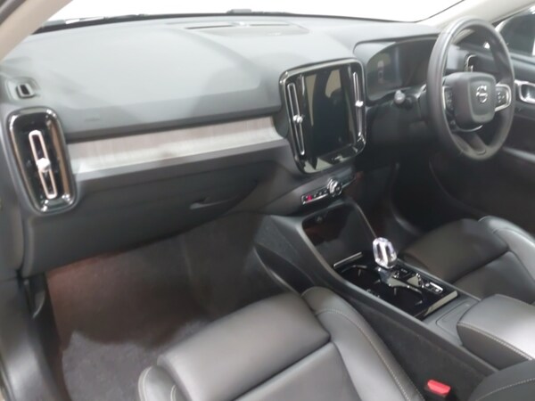 Used Volvo XC40 2024 for sale - 75768174: Photo 5