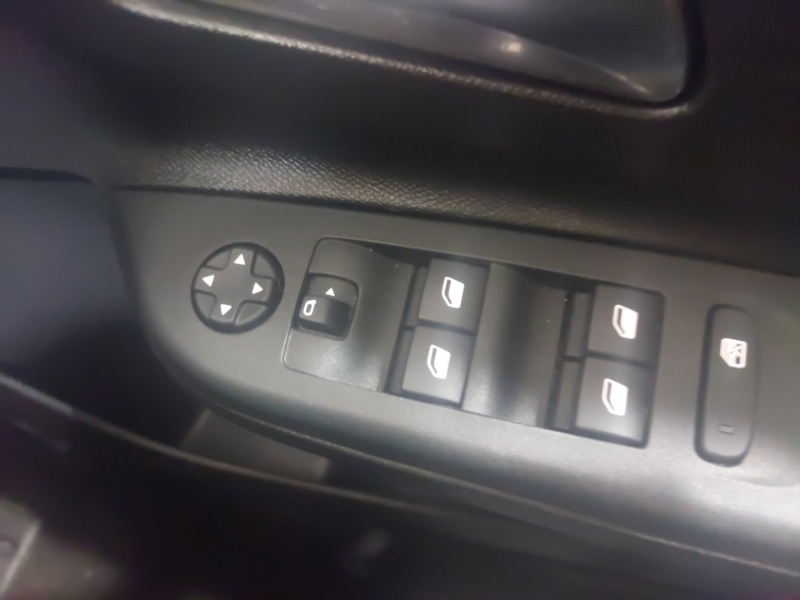 Used Vauxhall Corsa 2023 for sale - 78114141: Photo 18