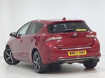 Used Toyota Auris 2018 for sale - 76745733: Photo