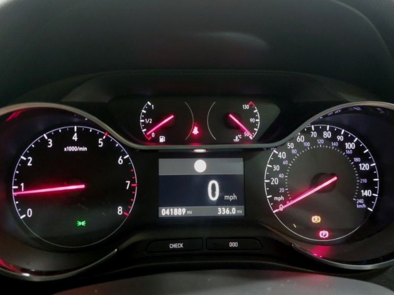 Used Vauxhall Crossland 2021 for sale - 76963816: Photo 11