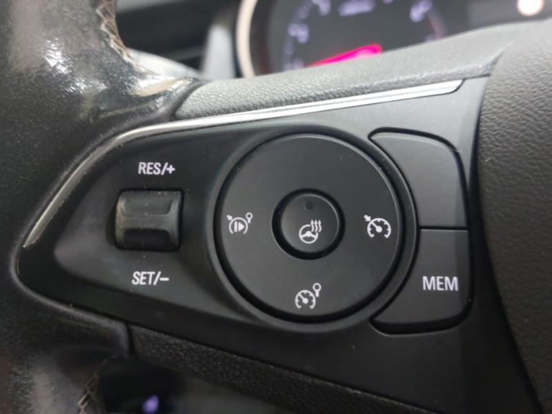 Used Vauxhall Crossland 2021 for sale - 76963816: Photo 18