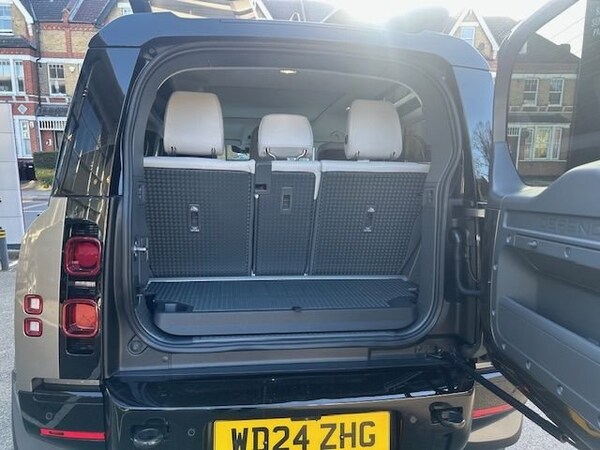 Used Land Rover Defender 2024 for sale - 74401997: Photo 22