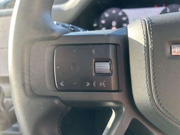 Used Land Rover Defender 2024 for sale - 74401997: Photo 47