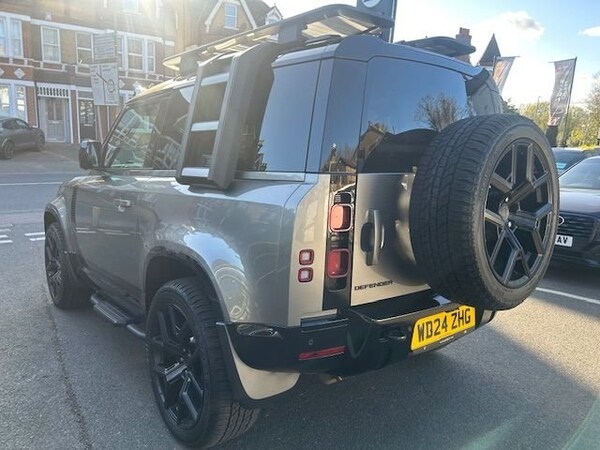 Used Land Rover Defender 2024 for sale - 74401997: Photo 5