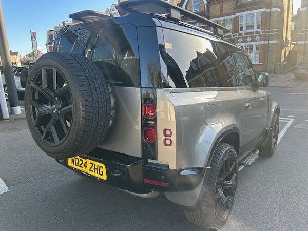 Used Land Rover Defender 2024 for sale - 74401997: Photo 7