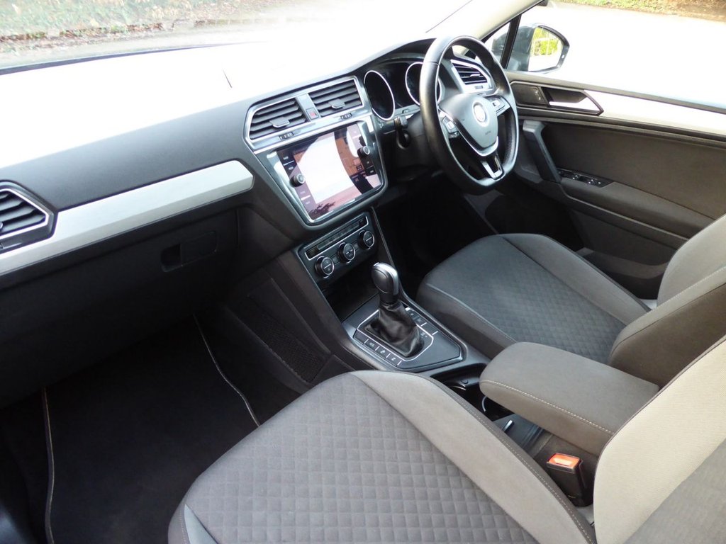 Used Volkswagen Tiguan 2020 for sale - 77133180: Photo 3