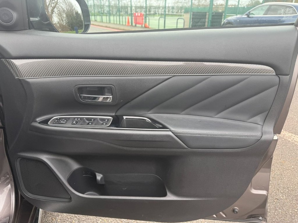 Used Mitsubishi Outlander 2019 for sale - 76900820: Photo 11