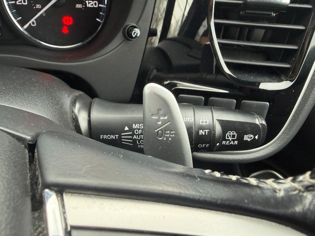 Used Mitsubishi Outlander 2019 for sale - 76900820: Photo 28