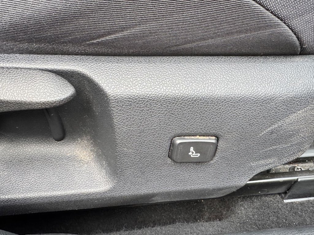 Used Toyota Corolla 2019 for sale - 76617540: Photo 17