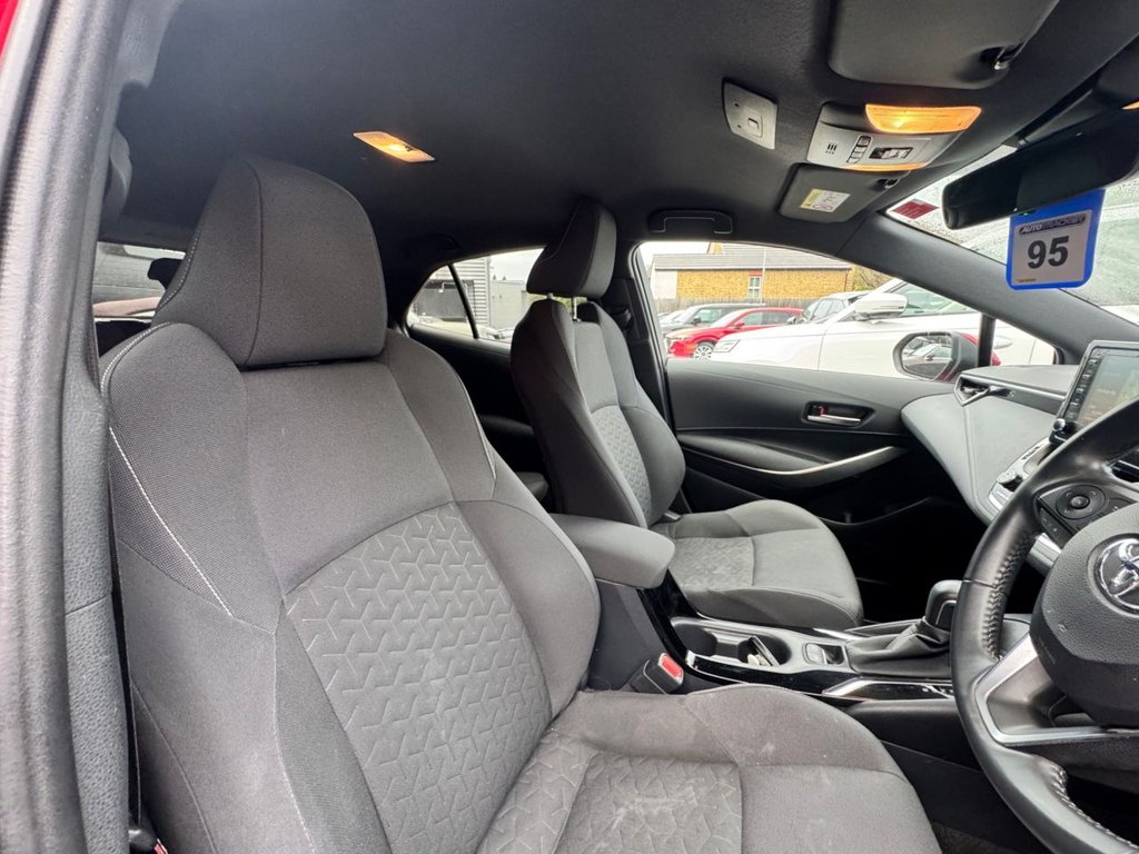 Used Toyota Corolla 2019 for sale - 76617540: Photo 29