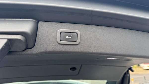 Used Jaguar XF 2020 for sale - 74930915: Photo 10
