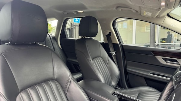 Used Jaguar XF 2020 for sale - 74930915: Photo 13