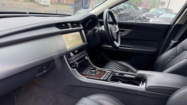 Used Jaguar XF 2020 for sale - 74930915: Photo 31