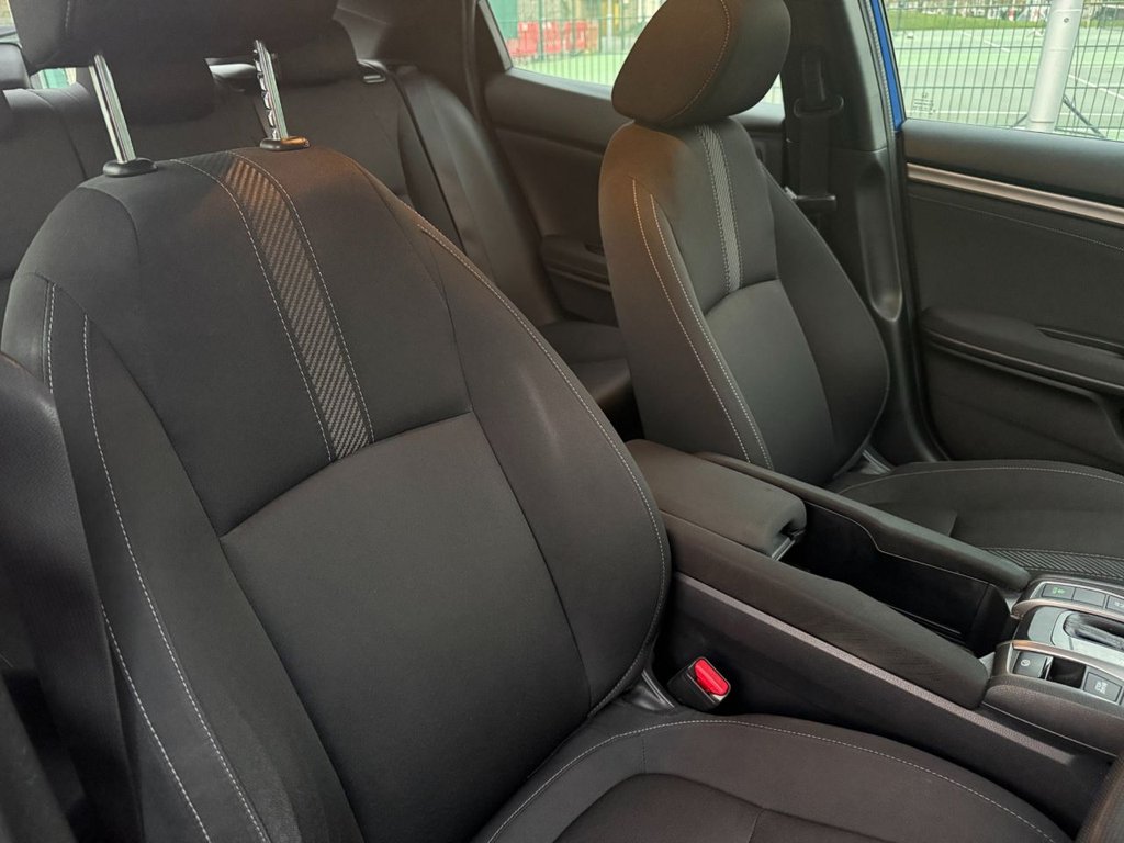 Used Honda Civic 2018 for sale - 76509880: Photo 13