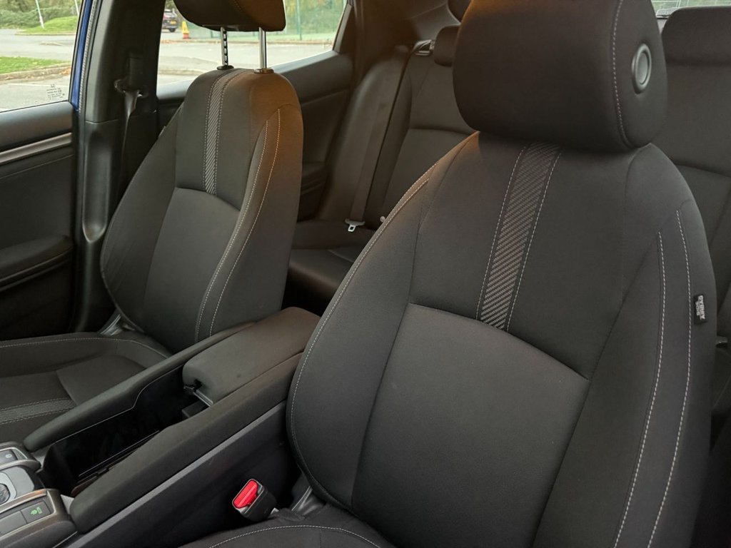 Used Honda Civic 2018 for sale - 76509880: Photo 16