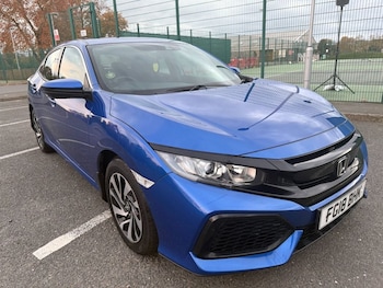 Used Honda Civic 2018 for sale - 76509880: Photo