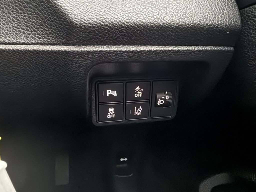 Used Honda Civic 2018 for sale - 76509880: Photo 26