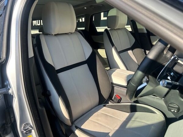 Used Land Rover Range Rover Velar 2022 for sale - 74065648: Photo 36