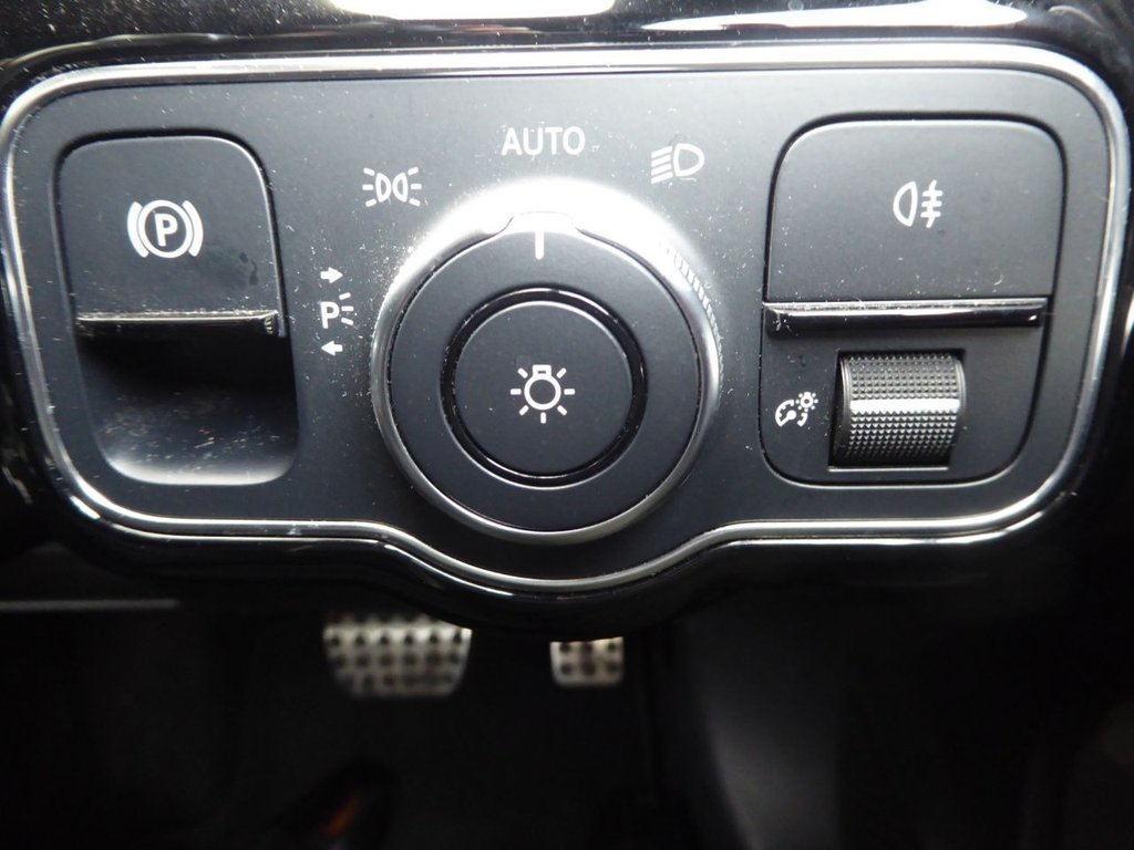 Used Mercedes-Benz A-Class 2018 for sale - 77499150: Photo 26