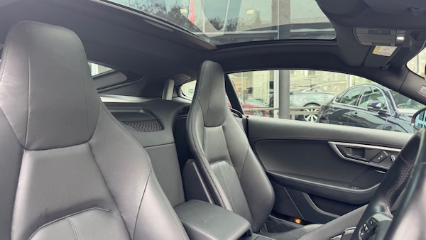 Used Jaguar F-Type 2021 for sale - 75028402: Photo 24