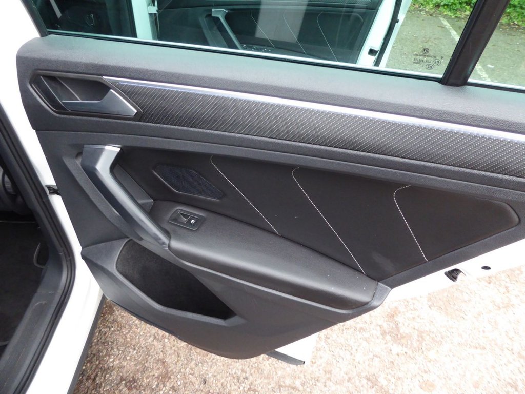 Used Volkswagen Tiguan 2023 for sale - 76962514: Photo 30