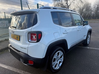 Used Jeep Renegade 2015 for sale - 77572062: Photo