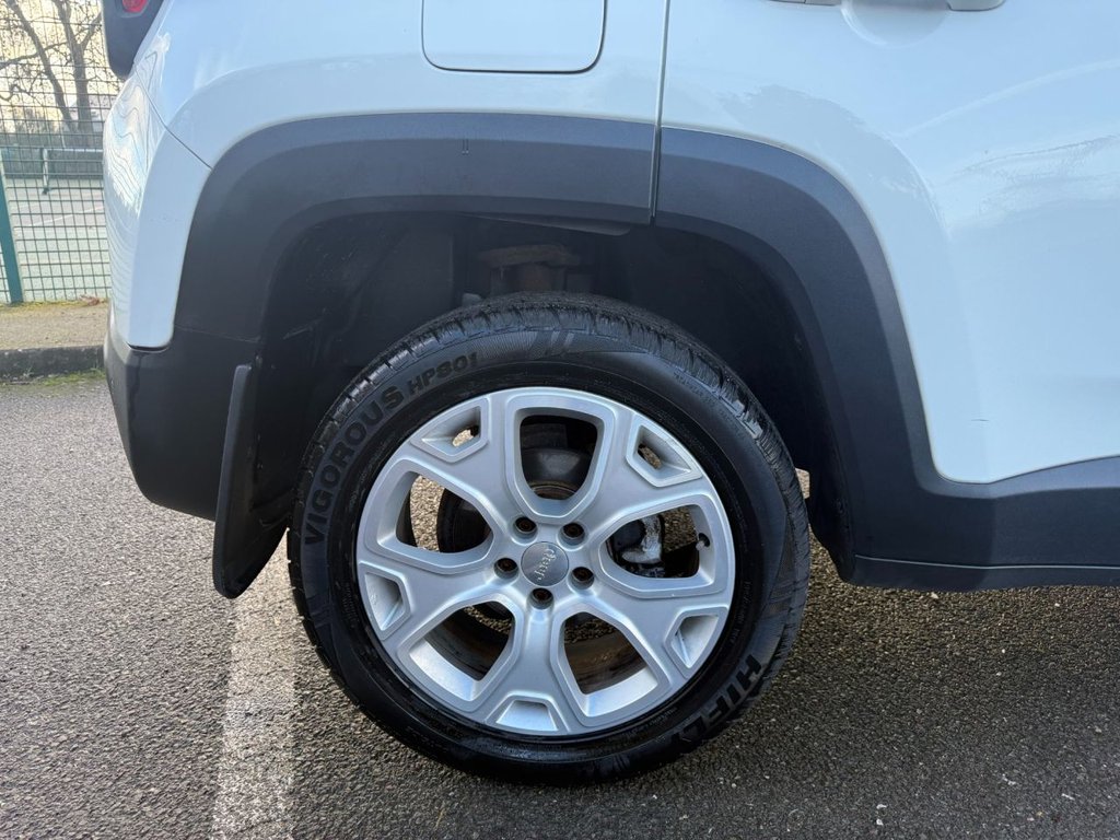 Used Jeep Renegade 2015 for sale - 77572062: Photo 9