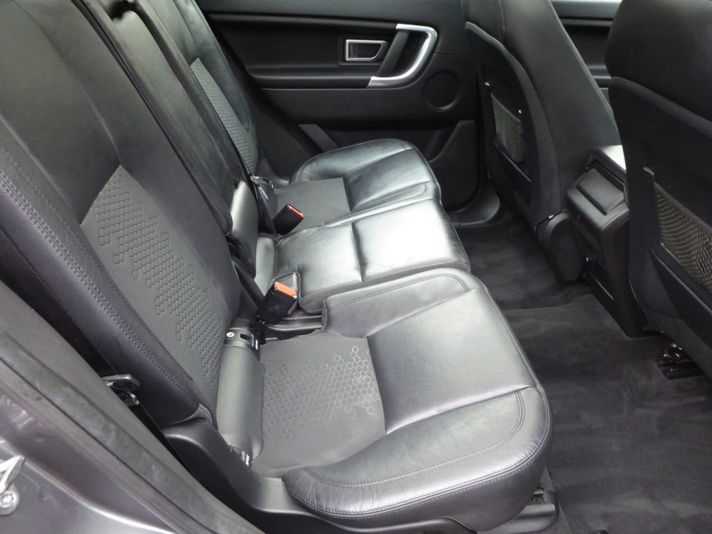 Used Land Rover Discovery Sport 2017 for sale - 76986134: Photo 24