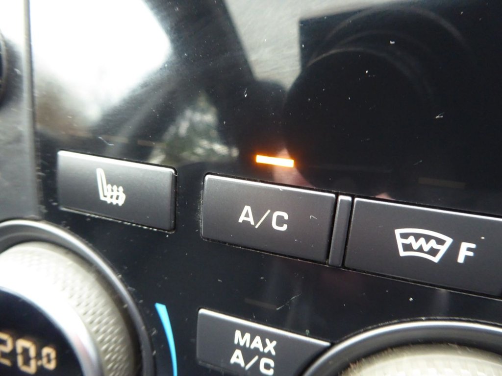 Used Land Rover Discovery Sport 2017 for sale - 76986134: Photo 40