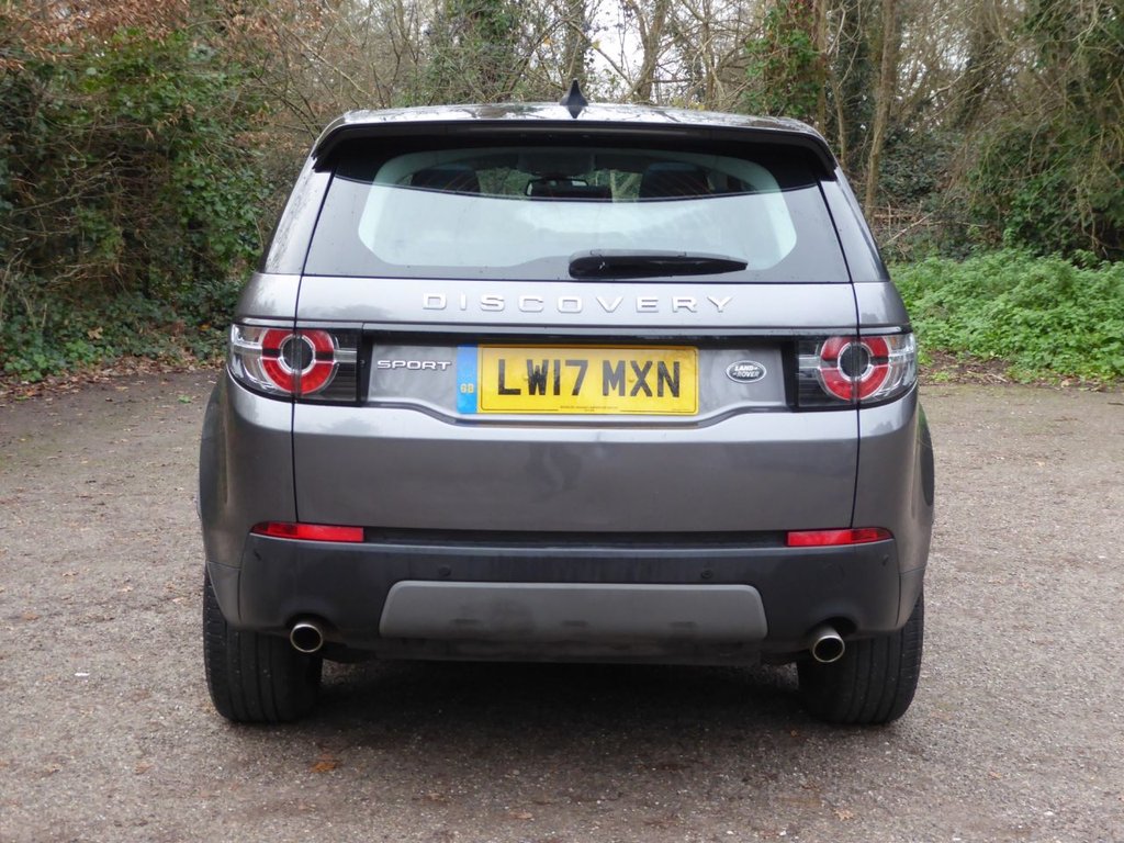 Used Land Rover Discovery Sport 2017 for sale - 76986134: Photo 6