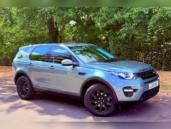 Used Land Rover Discovery Sport 2015 for sale - 79608242: Photo