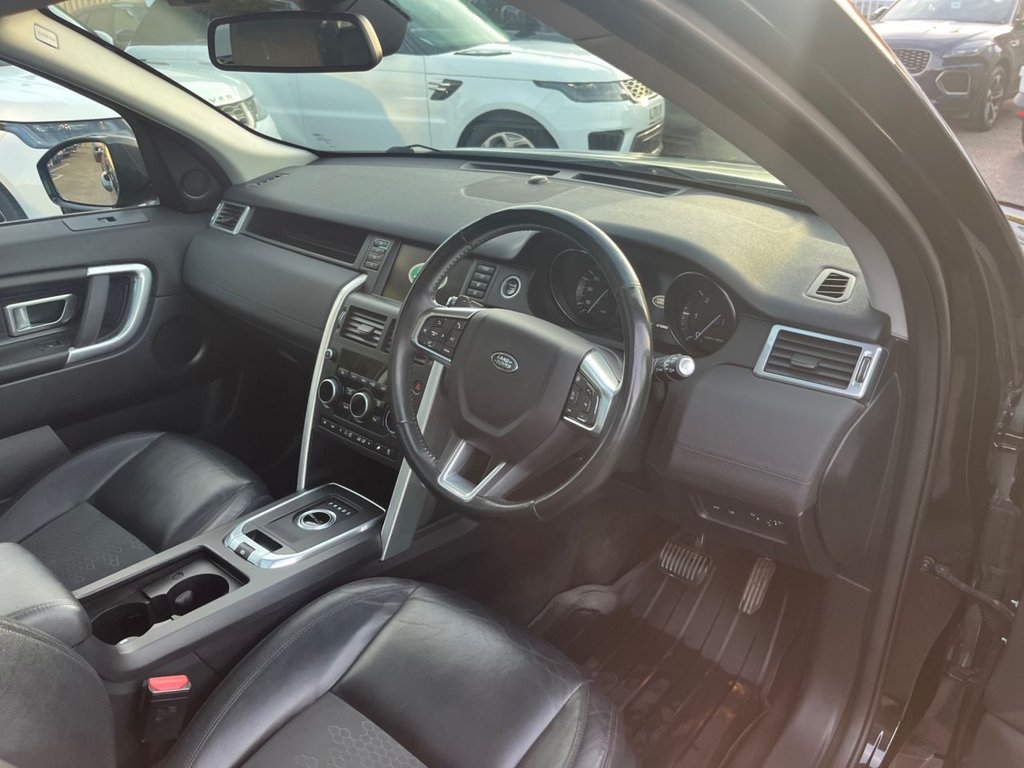 Used Land Rover Discovery Sport 2016 for sale - 76698216: Photo 11