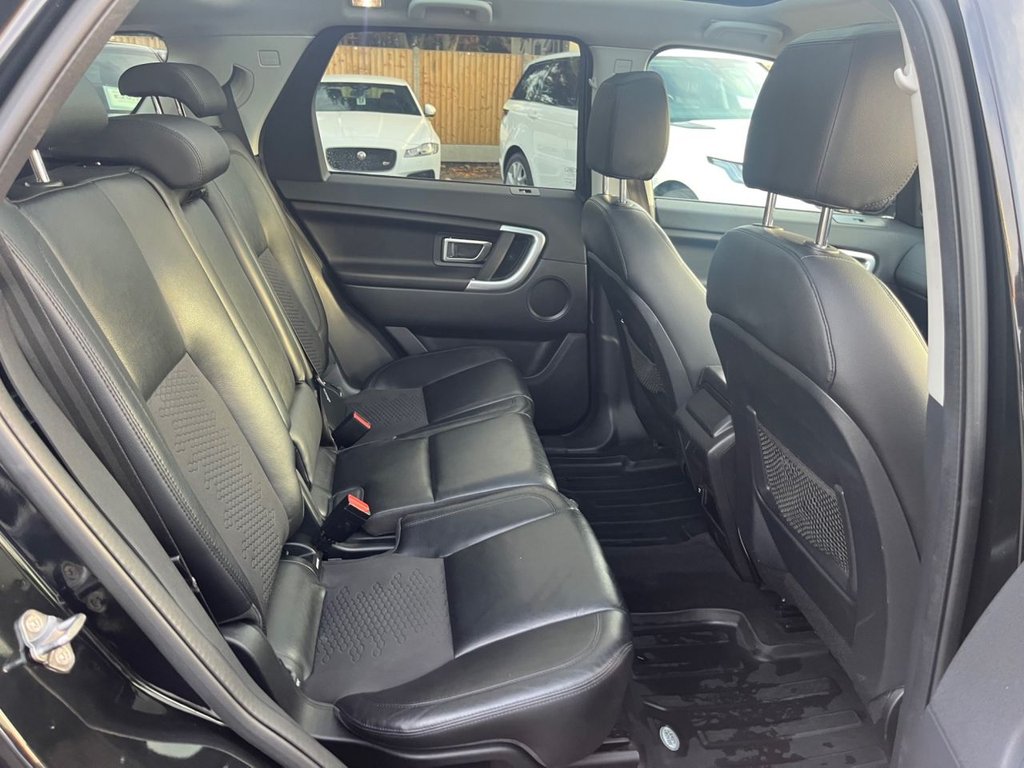Used Land Rover Discovery Sport 2016 for sale - 76698216: Photo 15
