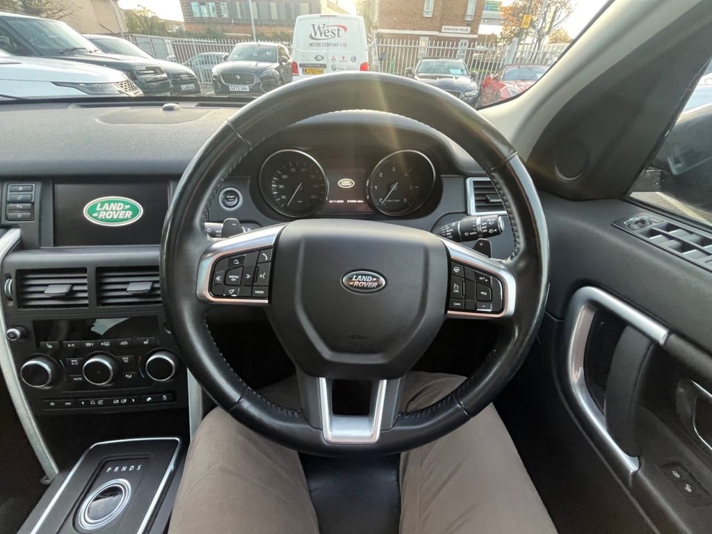 Used Land Rover Discovery Sport 2016 for sale - 76698216: Photo 19